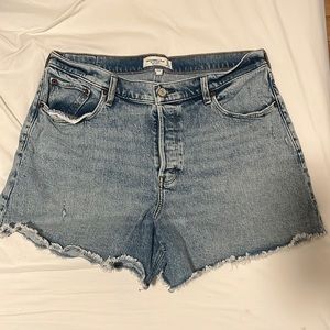 Abercrombie curve love dad short